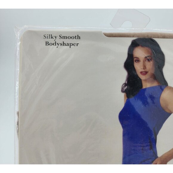 x2 European Luxury Collection Silky Smooth Bodyshaper Pantyhose Pebble Sz Medium - Picture 3 of 9